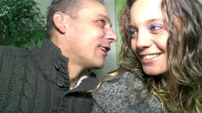 Heidi Fick Schlampe Wild Couch Threesome