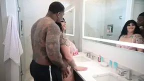 Quickie Fuck for Kitty