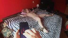 Vibrator Fun With Submissive