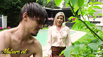 Belgium MILF Gets Horny Watching Her Toyboy Shirtless Gardner And Gets Fucked Anal