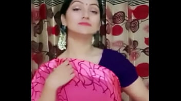 I'_m Uronty nourin Afroza giving blow job my ex n bangladeshi famous model for sex one night stand