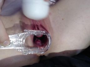 V12 Pussy Spreading Speculum Orgasms