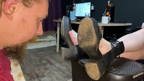 Muddy heeled sandals licking after the date and trampling in the end