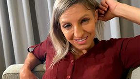 Sexy Foot Teasing the CEO featuring Lora Cross (Part 2) - 720 mp4