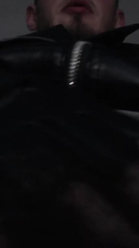 Hairy Pubis - Leather Daddy