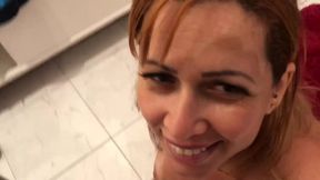 novinho ver sua tia gostosa do bundao lavando a louca