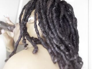 Black Doxy Likes Dad Shlong