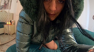 Beautiful Latina step-mom Masturbating afeter ironing 154
