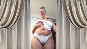 Hot Housewife Lukerya Teases with Her Hips and Feet in the Kitchen