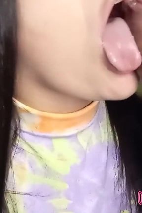 This Beautiful and Hot Babe Knows How to Treat a Dick Like No One Else