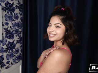 BJRAW Hazel Heart is shy but lustful