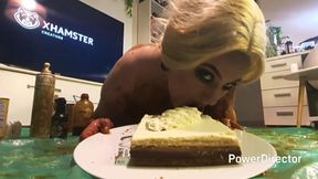 Chubby MILF Amy Leaf- Foodporn full video