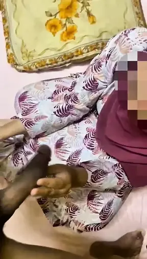 Nurul learns to suck boyfriend's dick