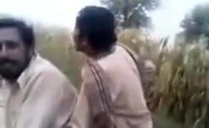 Desi، outdoors – فيلم منزلي لهواة مثليين آسيويين يمارسون الجنس الشرجي العنيف