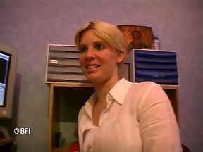 Lipstick amateur sluts- -An and Willy