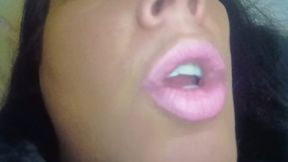 PINK KISSES