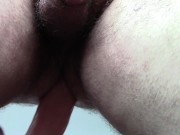 Jugando un rato con mi culo