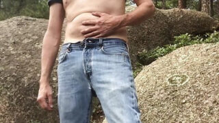 Masturbare – tipi albi cu puli mari care se fut în cur