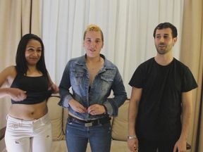 Una sorpresa para Cata y Paco les preparamos un trio con Sara la follaparejas