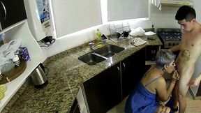 estreno 2022-temporada 3 capitulo 6 -perla lopez en xvideos- estreno me encanta la leche bien blanca de mi hijastro chorreandome del culo