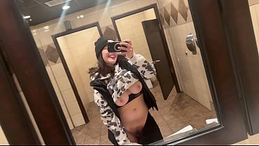 Taking Hot Mom Home From the Club to Creampie Her