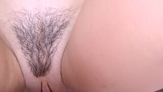 Amateur girl gets hot hairy pussy fucked in studio