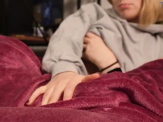 Watching TV jointly turned into a tugjob with a premature and absolutely ruined climax