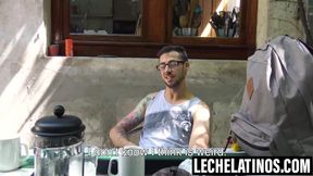 LecheLatinos.com - Ariel kneels to suck the sexy pool cleaner