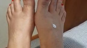 Soft Feet, Dirty Thoughts – Slow Foot Tease Just for You