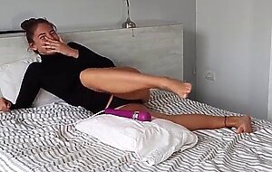 Homemade vacation sex tape with 18 years old yoya grey