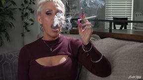 I Want You Stroking While I Smoke (MP4-HD 1080p)