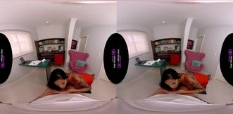 Brunette office whore gets destroyed in VR cumshot frenzy