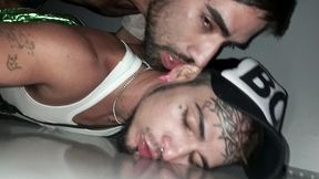 from peru to madrid to suck cocks in boyberry s booths!!!