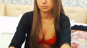 Fine babe in sexy red lingerie is teasing me on cam