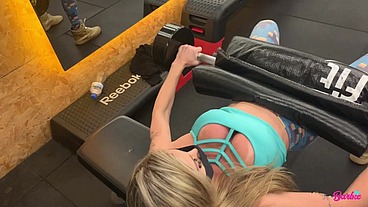 The hot blonde gave the ass to the personal trainer after training! (ANAL)