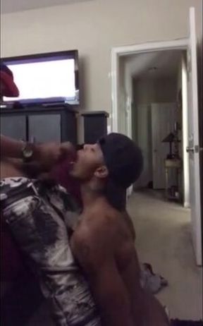 Black Thug Gives Head to His Homie and Swallows His Cum