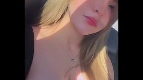 TETAS EN UBER