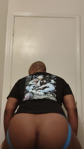 Who Wants to Come Fuck This Ass?