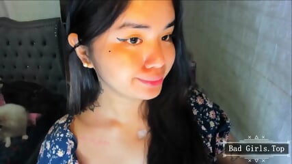 Very cute petite teen asian babe solo on web