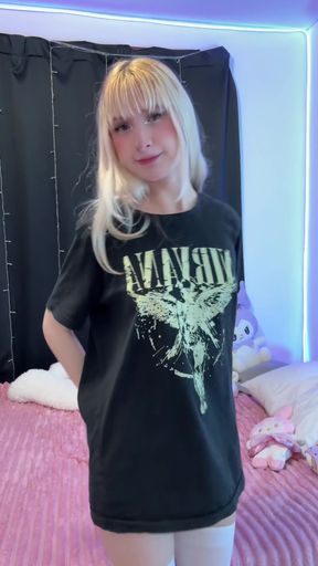 Adorable on-only-fans cutie showcases her petite teases
