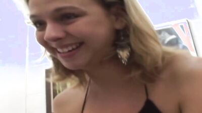 Hot Florida House Wife Fucks Massive Black Cock!