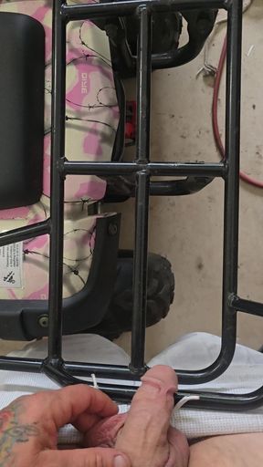 Quick cum in garage