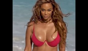 Tyra Banks Hot Compilation