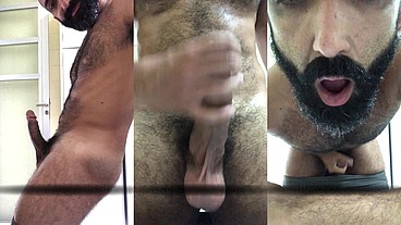 Bateu o tesão e gozou na cozinha