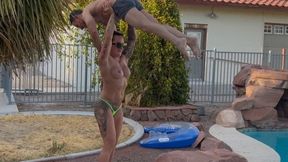 Sun Bath & Strength Showdown – TaperedPhysique Overhead Lifts Shrimp Bait