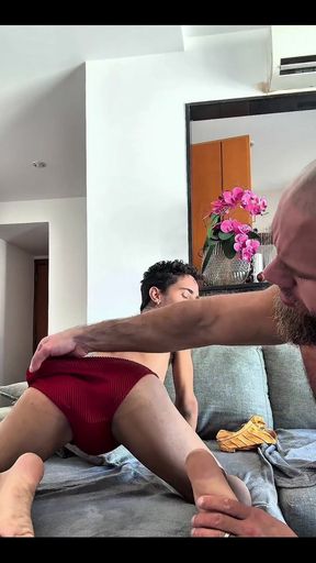 Feet, Big White Cock, Raw Sex and Size Differences with a Sexy Russian Bear