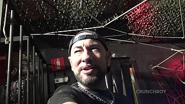 BAREBACK PORN IN CLUB CRUISING FROM BARCELONE WITH PORNSTARS