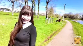 Sexy Luna and Vicky want to fuck each other together