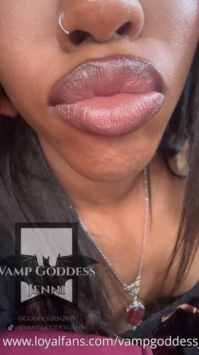 Thick Ebony Lips - Miss Jenni’s tantalizing lips make you twitch in your pants
