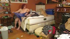 Folding my laundry in the nude